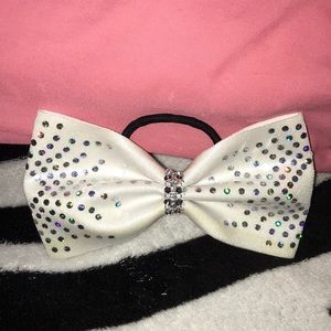 White sparkly tailless cheer bow